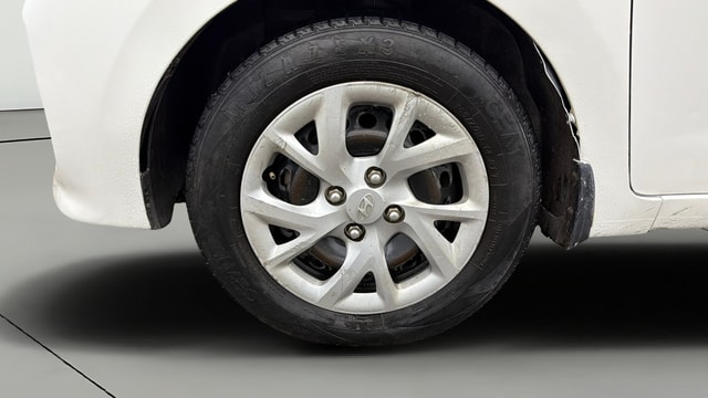 View Hyundai Grand i10 Image 27 Used Hyundai Grand i10 Image 27