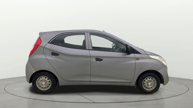 View Hyundai EON Image 8 Used Hyundai EON Image 8
