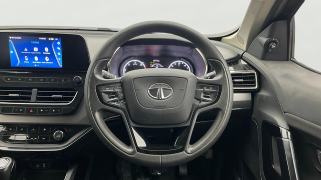 View Tata Harrier Image 13 Used Tata Harrier Image 13