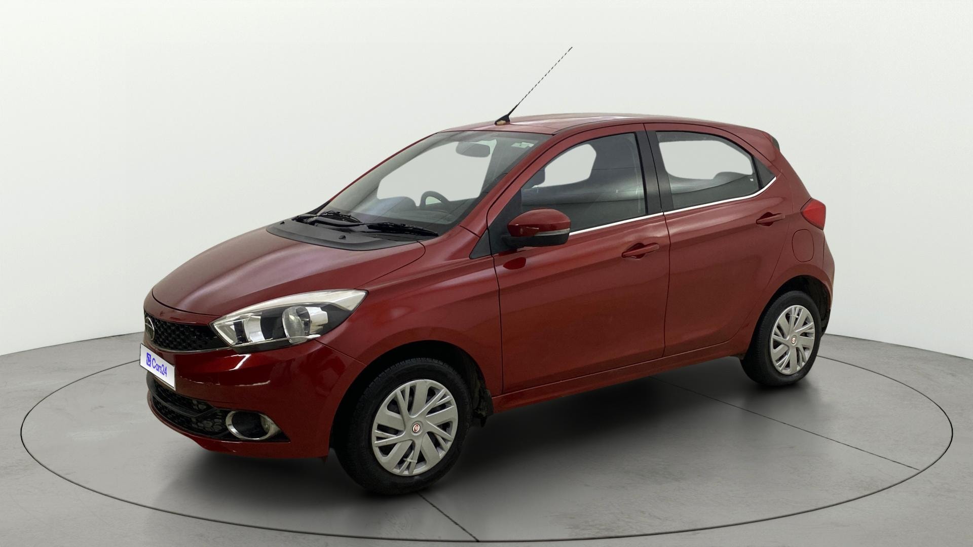 View 2017 Tata Tiago Revotorq XB Image 34 Used 2017 Tata Tiago Revotorq XB Image 34
