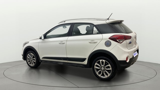 View Hyundai i20 Active Image 2 Used Hyundai i20 Active Image 2