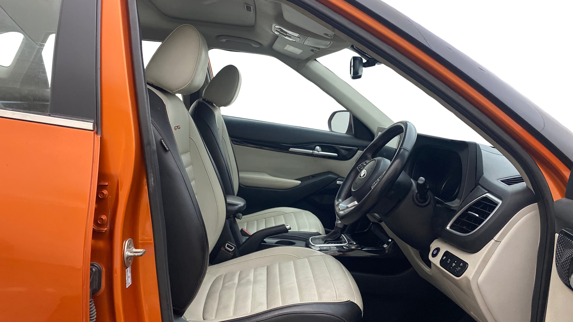 View 2020 Kia Seltos GTX Plus AT Diesel Image 18 Used 2020 Kia Seltos GTX Plus AT Diesel Image 18