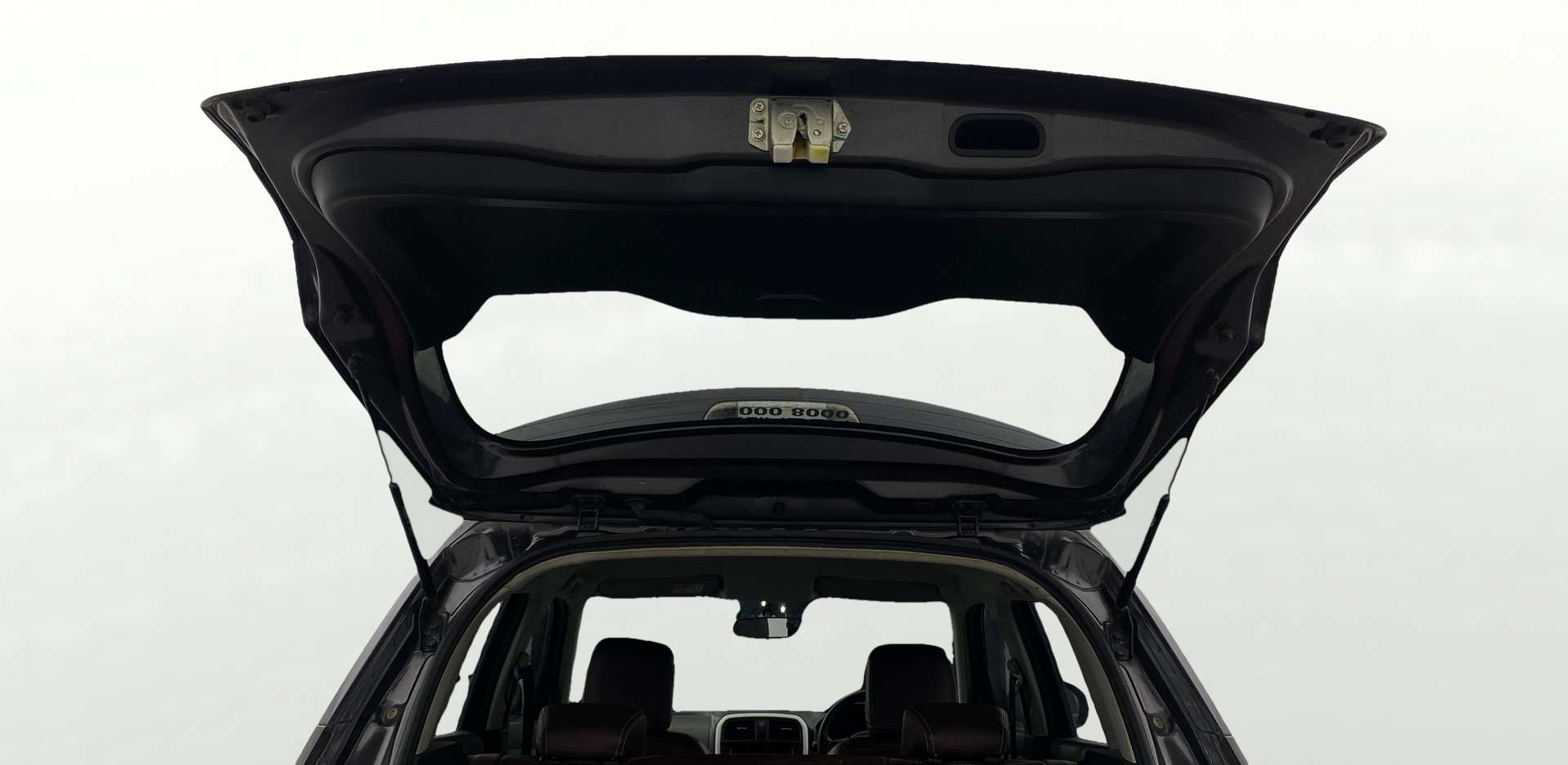 View 2022 Toyota Urban Cruiser Mid MT Image 16 Used 2022 Toyota Urban Cruiser Mid MT Image 16