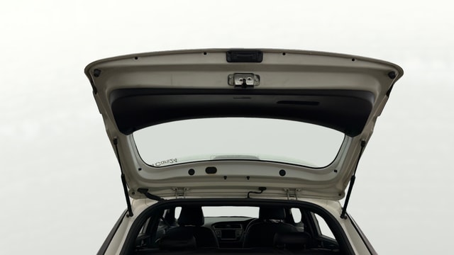 View Hyundai i20 Active Image 16 Used Hyundai i20 Active Image 16