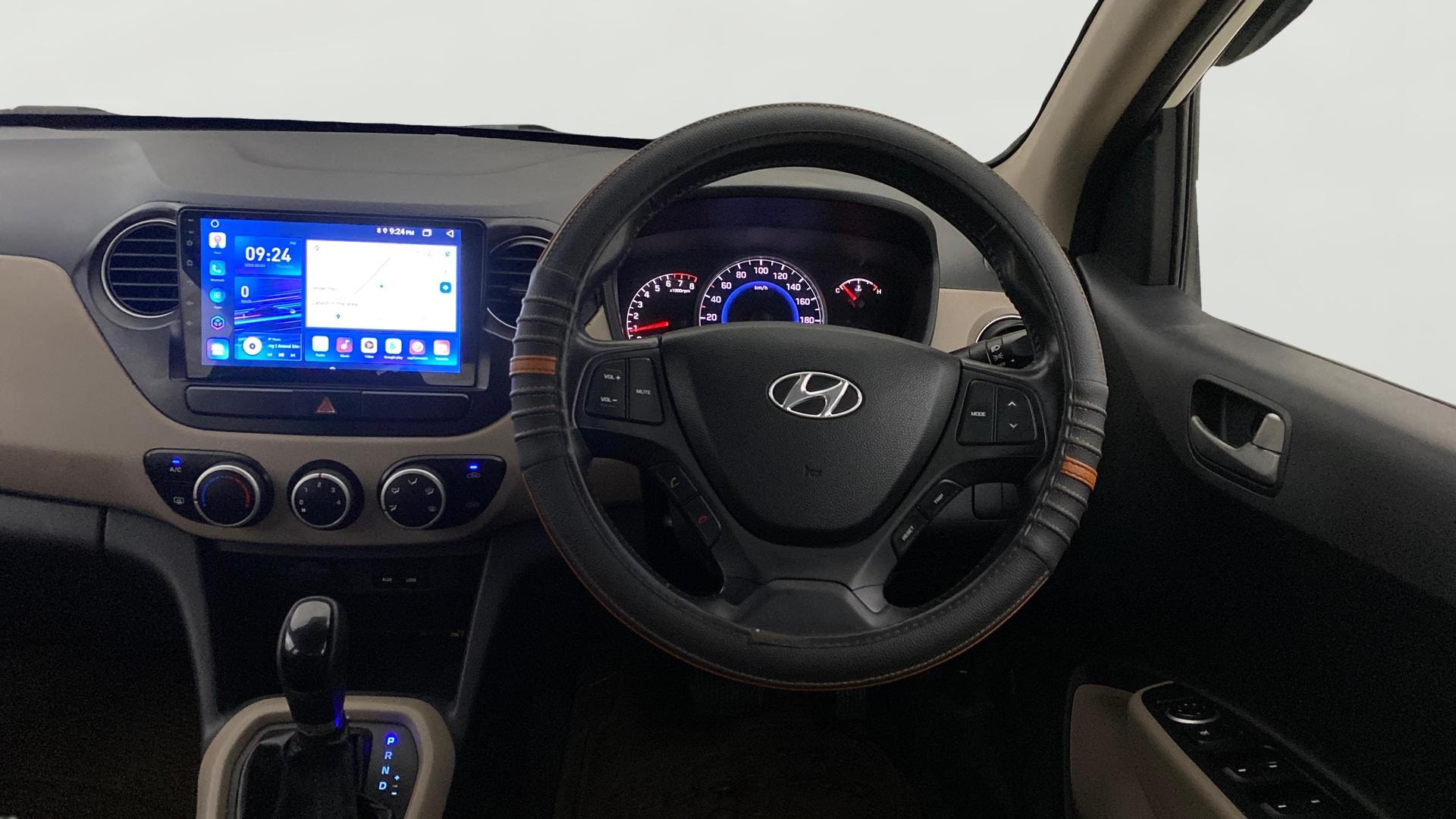 View 2014 Hyundai Grand i10 Asta AT 1.2 Kappa VTVT Image 20 Used 2014 Hyundai Grand i10 Asta AT 1.2 Kappa VTVT Image 20