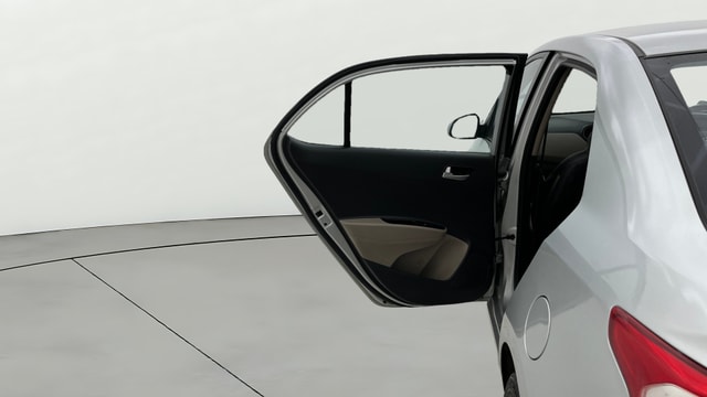 View Hyundai Xcent Image 22 Used Hyundai Xcent Image 22