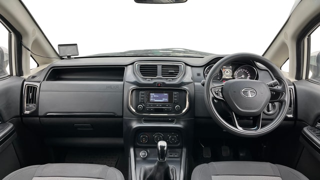View Tata Hexa Image 16 Used Tata Hexa Image 16