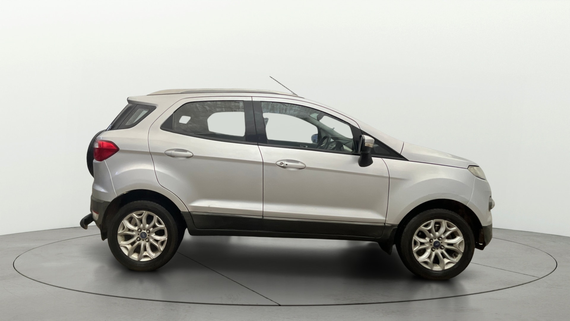 View 2016 Ford EcoSport 1.5 TDCi Diesel Ambiente BS IV Image 26 Used 2016 Ford EcoSport 1.5 TDCi Diesel Ambiente BS IV Image 26