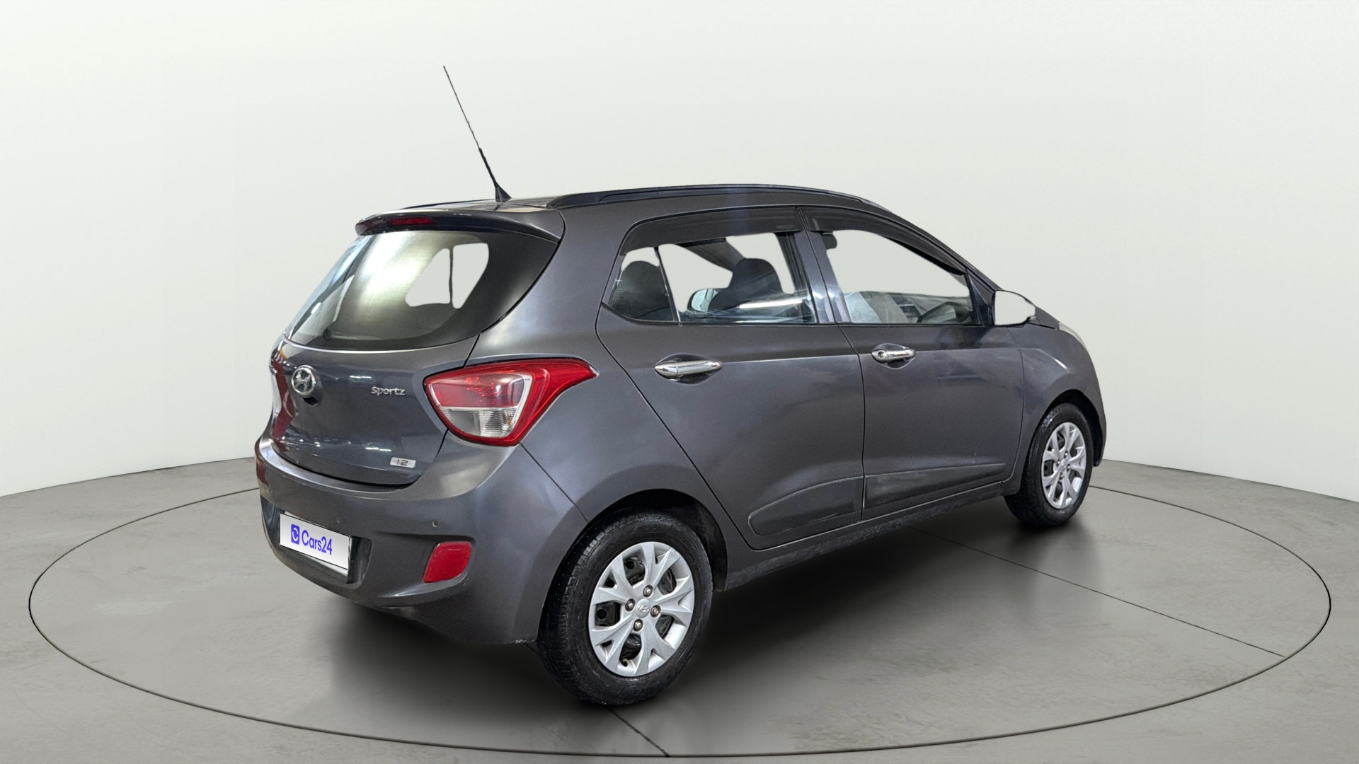 View 2015 Hyundai Grand i10 Sportz 1.2 Kappa Image 41 Used 2015 Hyundai Grand i10 Sportz 1.2 Kappa Image 41