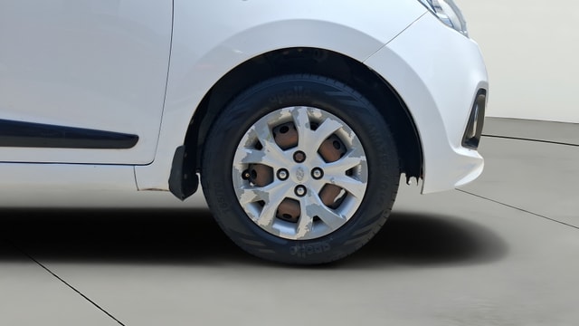 View Hyundai Grand i10 Image 39 Used Hyundai Grand i10 Image 39