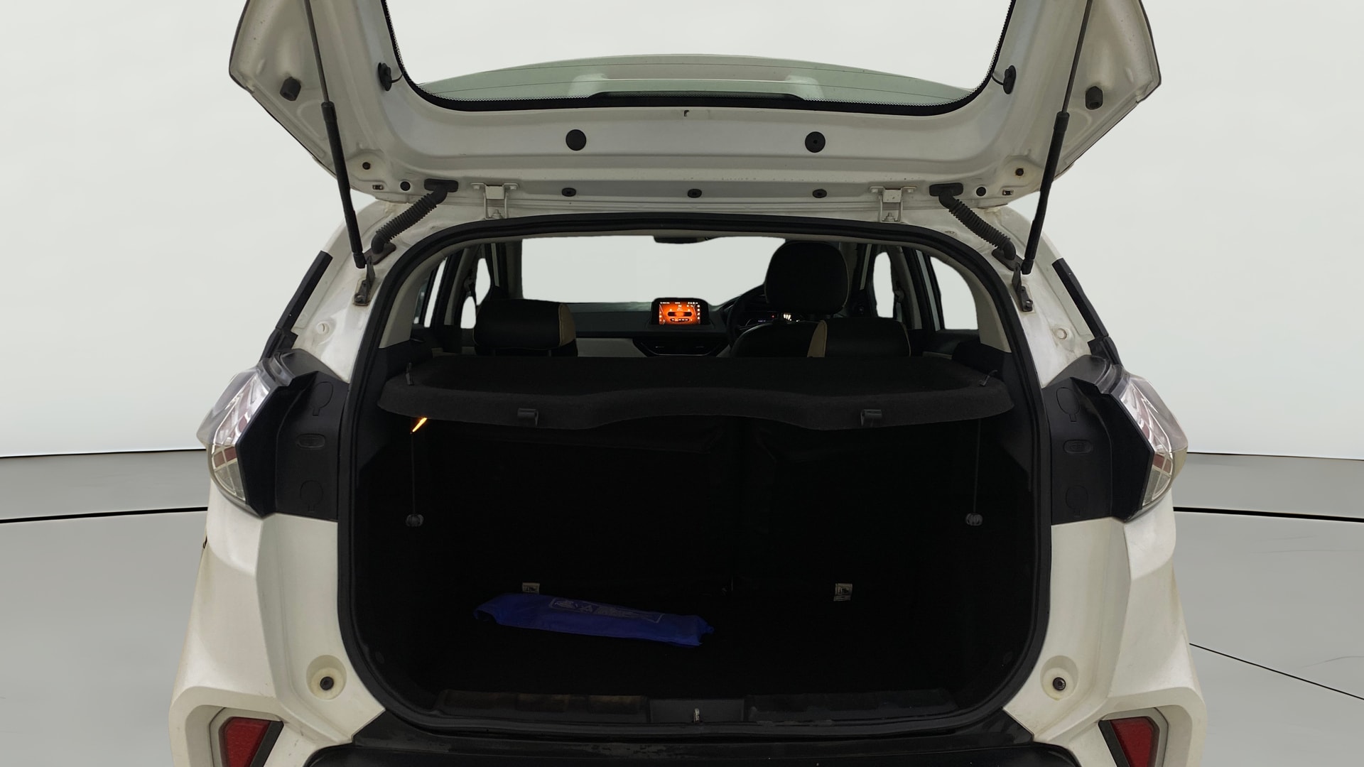 View 2021 Tata Nexon Revotron XE Image 39 Used 2021 Tata Nexon Revotron XE Image 39