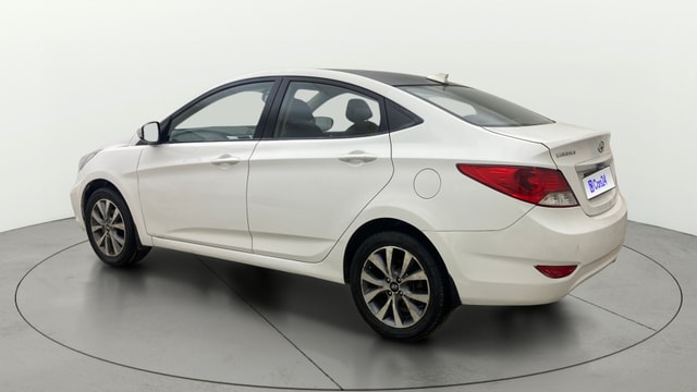 View Hyundai Fluidic Verna Image 2 Used Hyundai Fluidic Verna Image 2