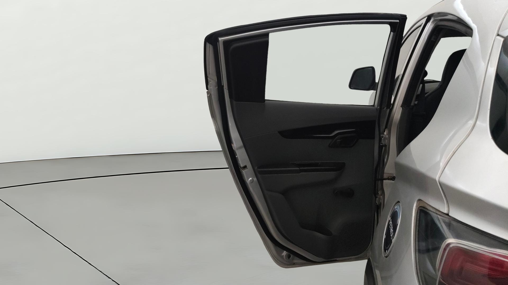 View 2019 Mahindra KUV100 K2 Petrol BS IV Image 22 Used 2019 Mahindra KUV100 K2 Petrol BS IV Image 22