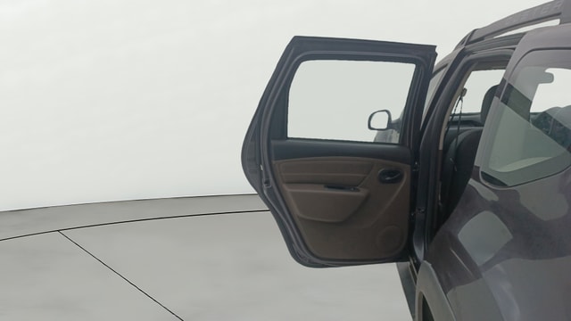 View Renault Duster Image 22 Used Renault Duster Image 22