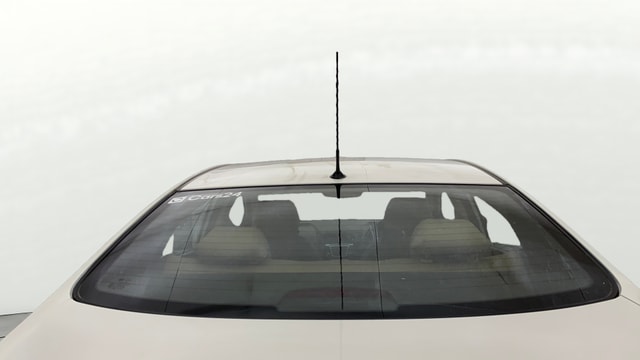 View Hyundai Fluidic Verna Image 3 Used Hyundai Fluidic Verna Image 3