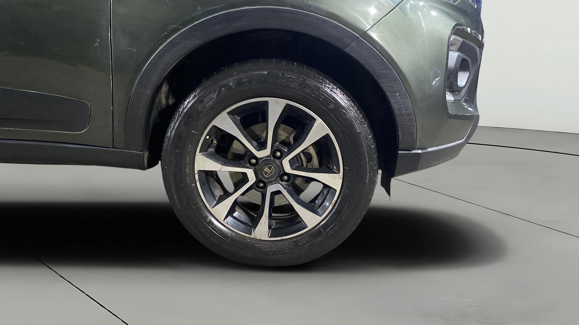 View 2022 Tata Nexon Revotorq XZ Plus (O) Image 42 Used 2022 Tata Nexon Revotorq XZ Plus (O) Image 42