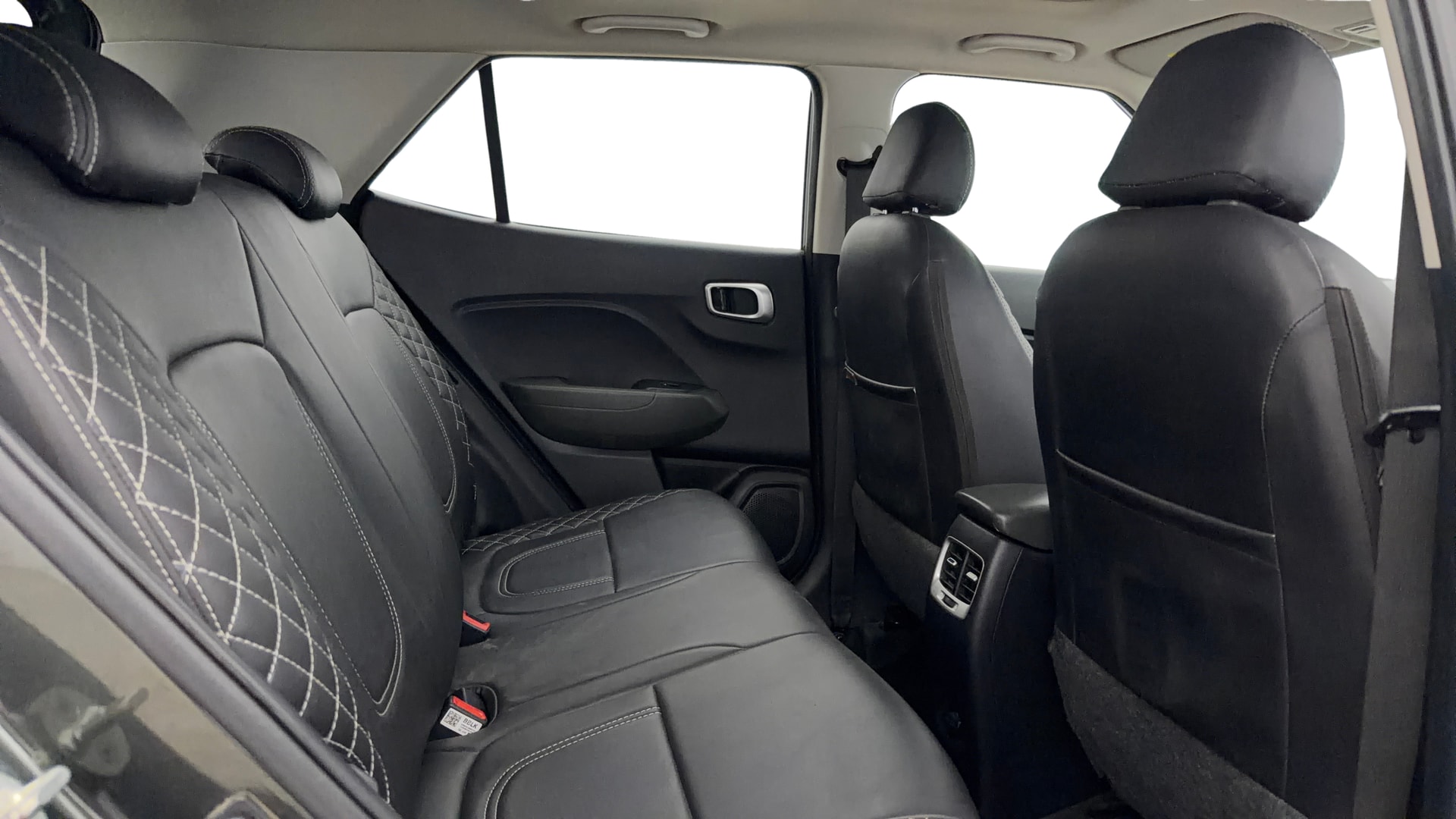 View 2021 Hyundai Venue SX 1.0 iMT Petrol Image 36 Used 2021 Hyundai Venue SX 1.0 iMT Petrol Image 36