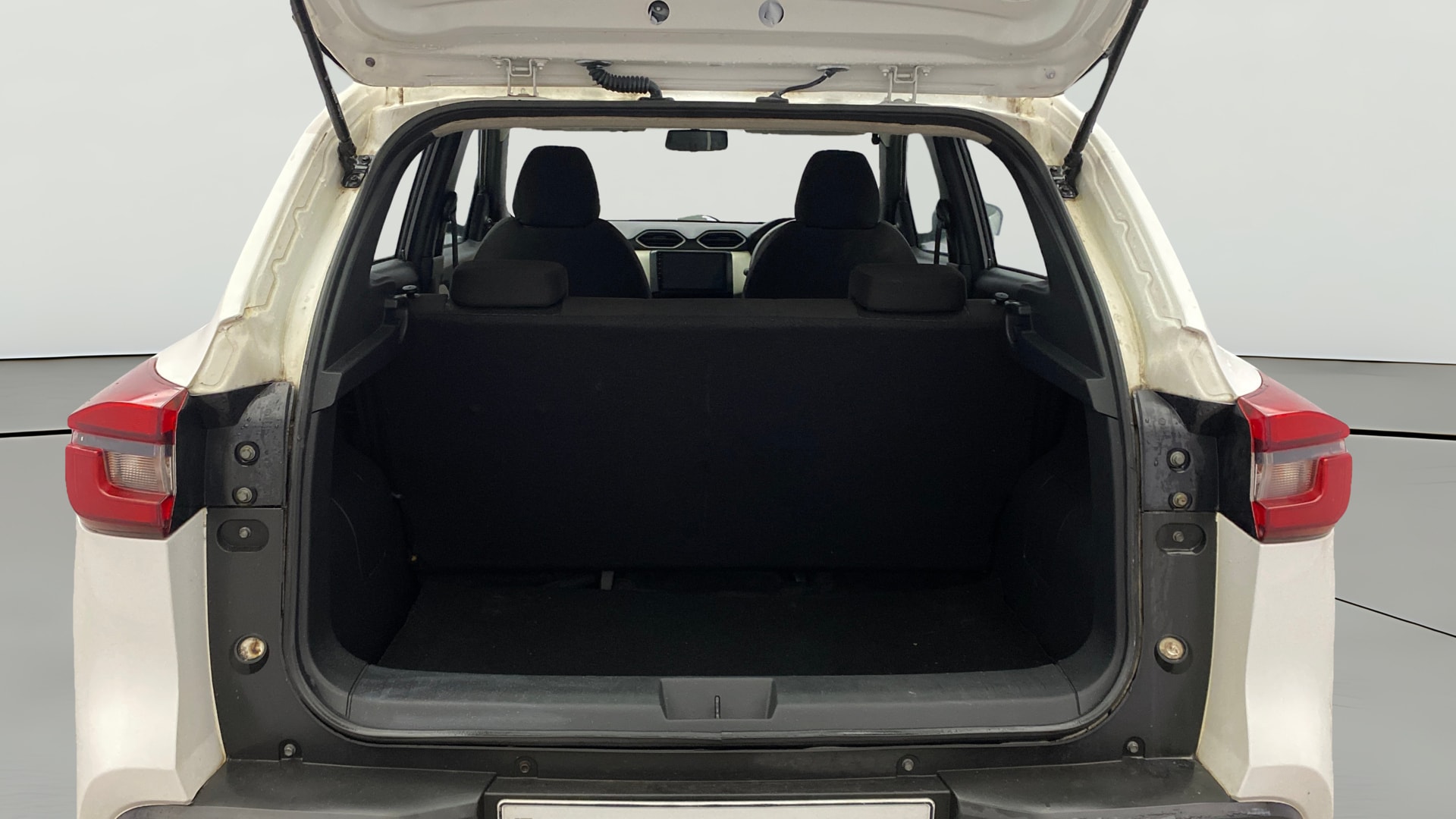 View 2022 Nissan Magnite XE Image 36 Used 2022 Nissan Magnite XE Image 36