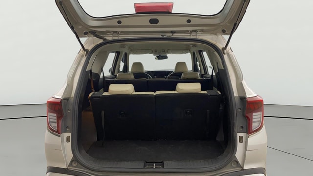 View Kia Carens Image 42 Used Kia Carens Image 42