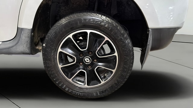 View Renault Duster Image 11 Used Renault Duster Image 11
