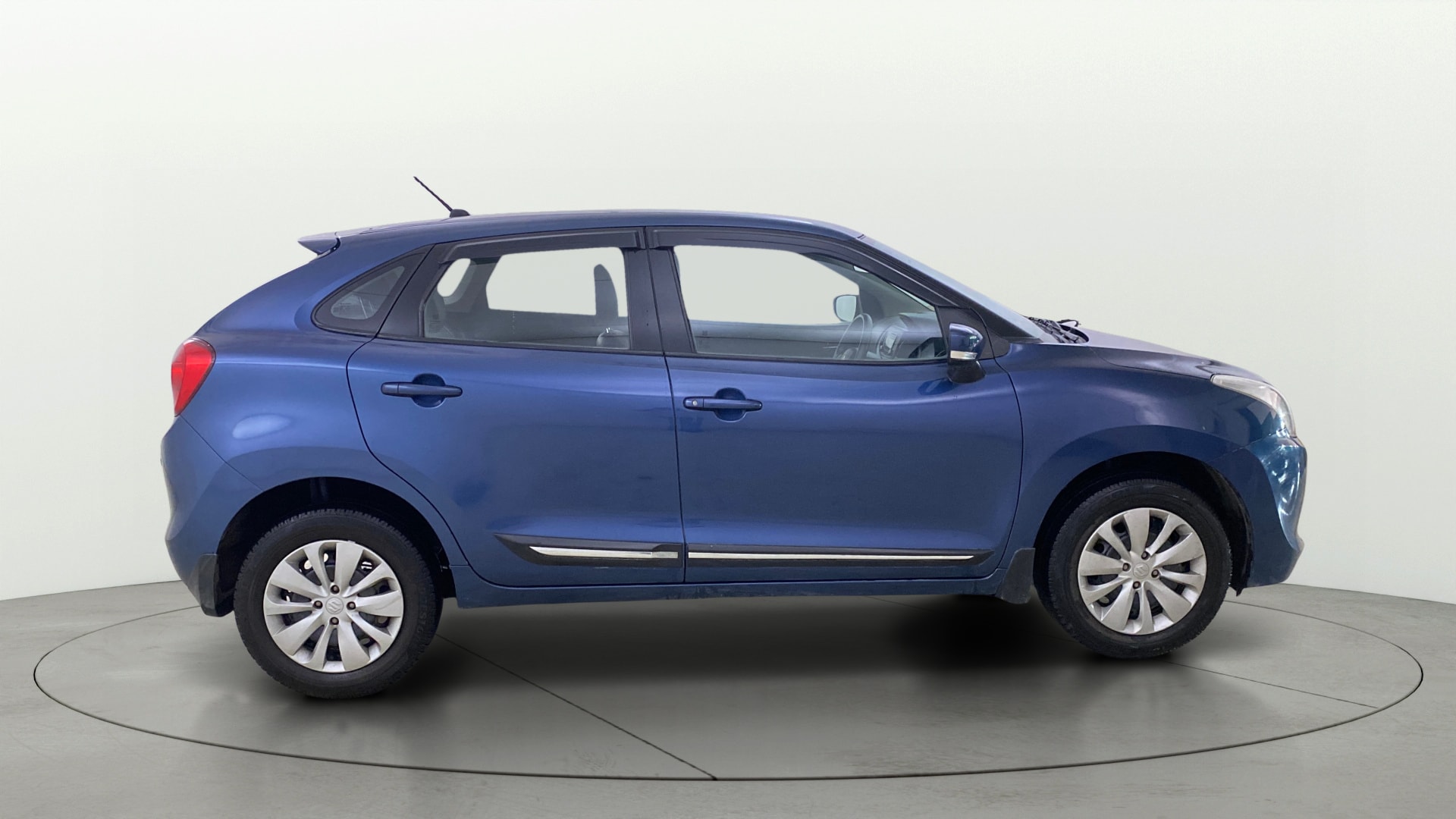 View 2017 Maruti Suzuki 1000 Base Variant Image 8 Used 2017 Maruti Suzuki 1000 Base Variant Image 8