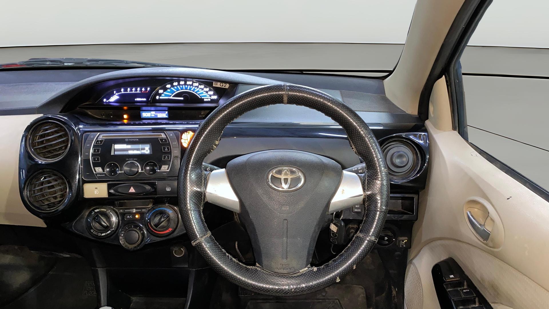 View 2019 Toyota Etios Liva V Image 20 Used 2019 Toyota Etios Liva V Image 20