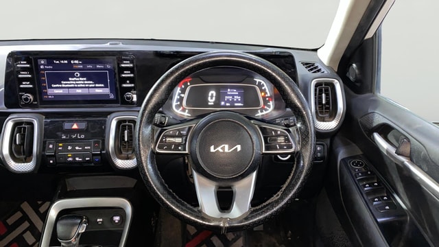 View Kia Sonet Image 12 Used Kia Sonet Image 12