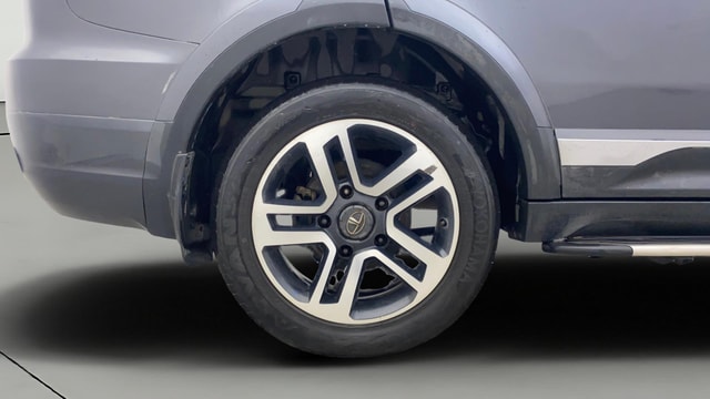 View Tata Hexa Image 35 Used Tata Hexa Image 35