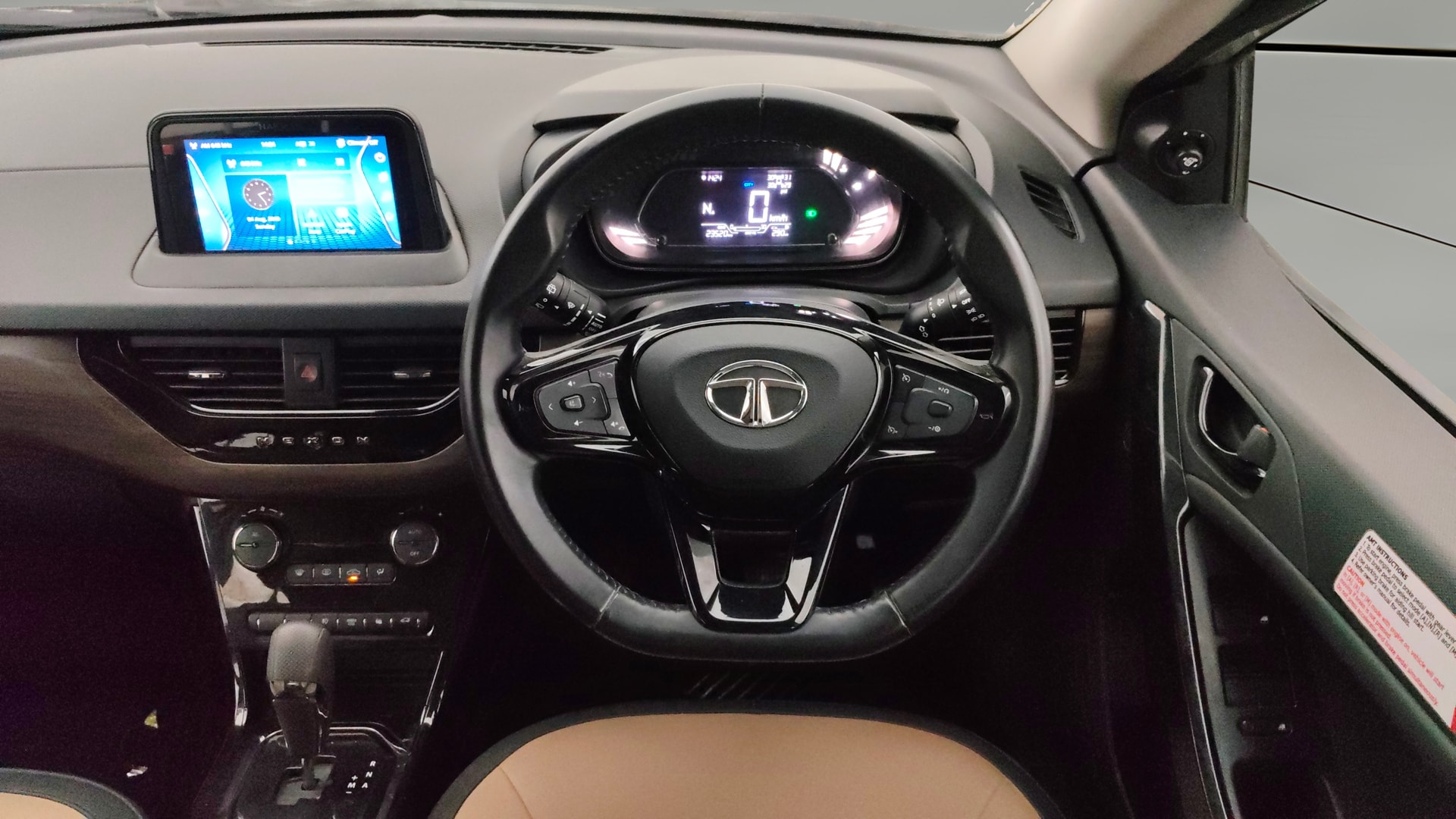 View 2022 Tata Nexon Revotorq Kaziranga XZA Plus AMT Image 13 Used 2022 Tata Nexon Revotorq Kaziranga XZA Plus AMT Image 13
