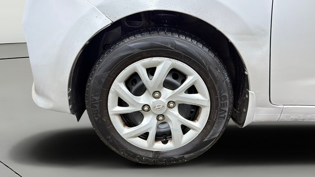 View Hyundai Grand i10 Image 27 Used Hyundai Grand i10 Image 27