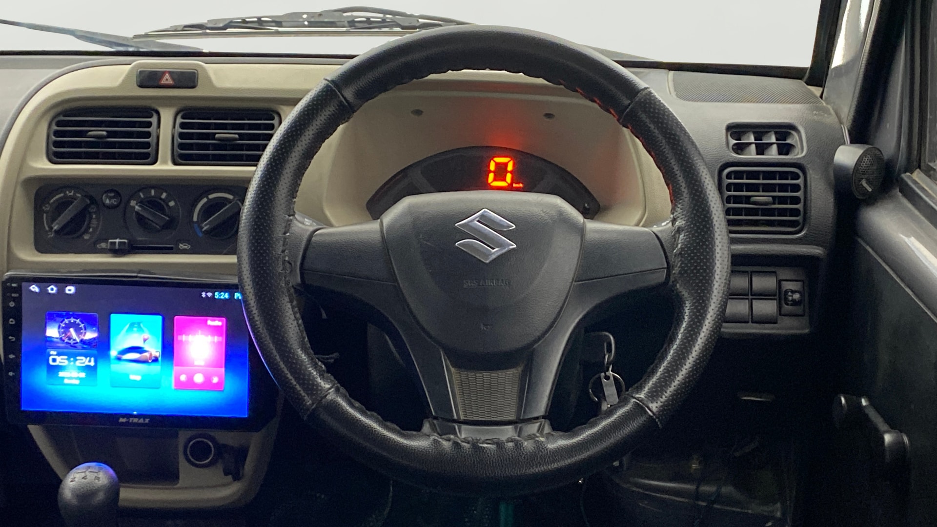 View 2023 Maruti Suzuki 1000 Base Variant Image 20 Used 2023 Maruti Suzuki 1000 Base Variant Image 20
