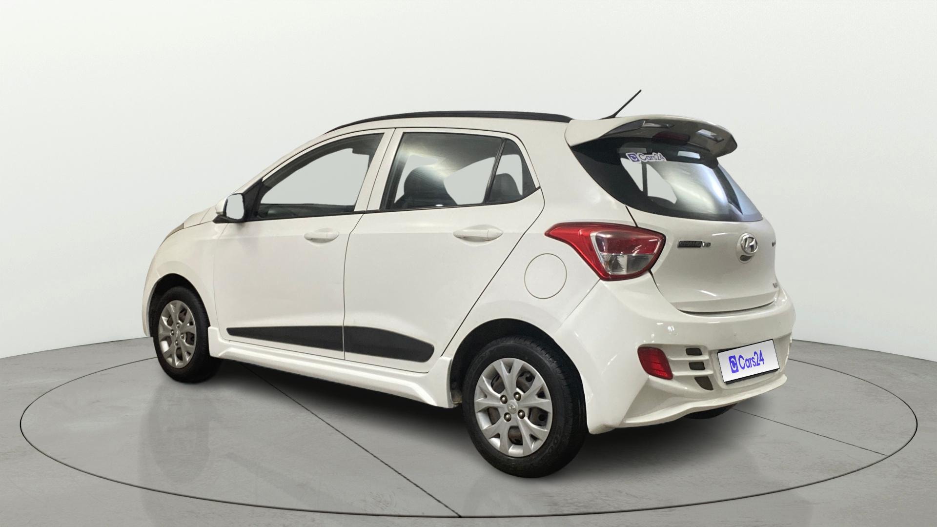 Used 2015 Hyundai Grand i10 Used 2015 Hyundai Grand i10