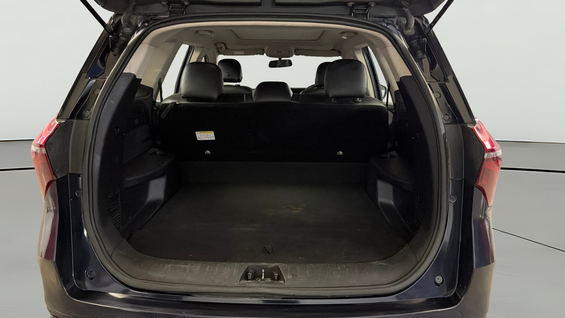 Used 2023 Mahindra XUV700 Used 2023 Mahindra XUV700