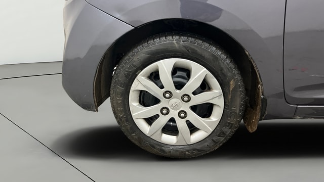 View Hyundai EON Image 28 Used Hyundai EON Image 28