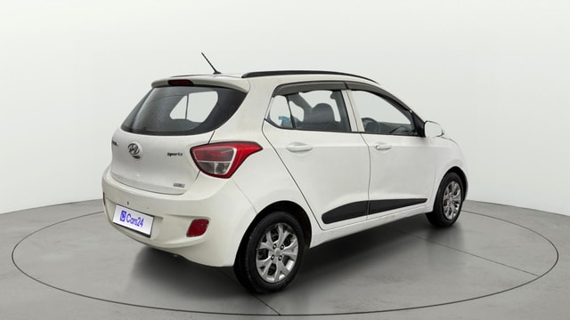 View Hyundai Grand i10 Image 42 Used Hyundai Grand i10 Image 42