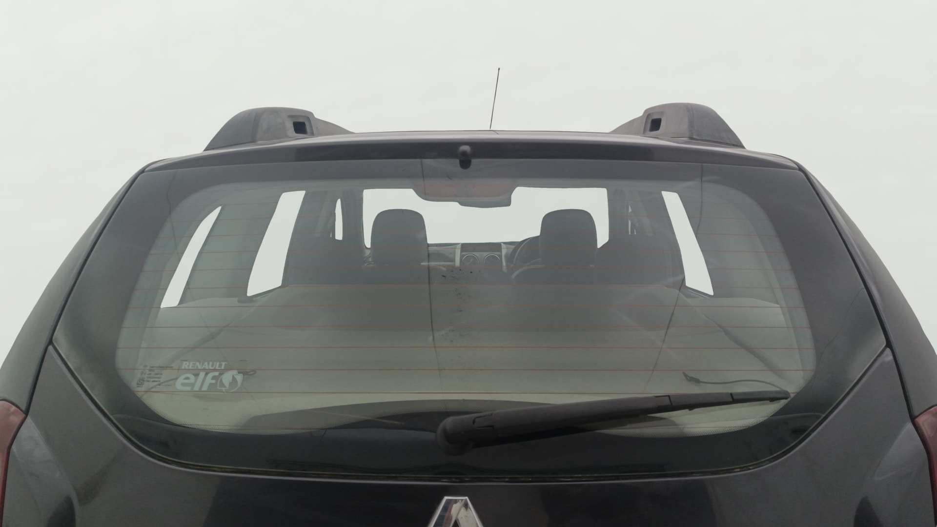 View 2018 Renault Duster Petrol RXS BS IV Image 4 Used 2018 Renault Duster Petrol RXS BS IV Image 4