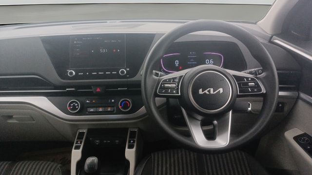 View Kia Carens Image 22 Used Kia Carens Image 22