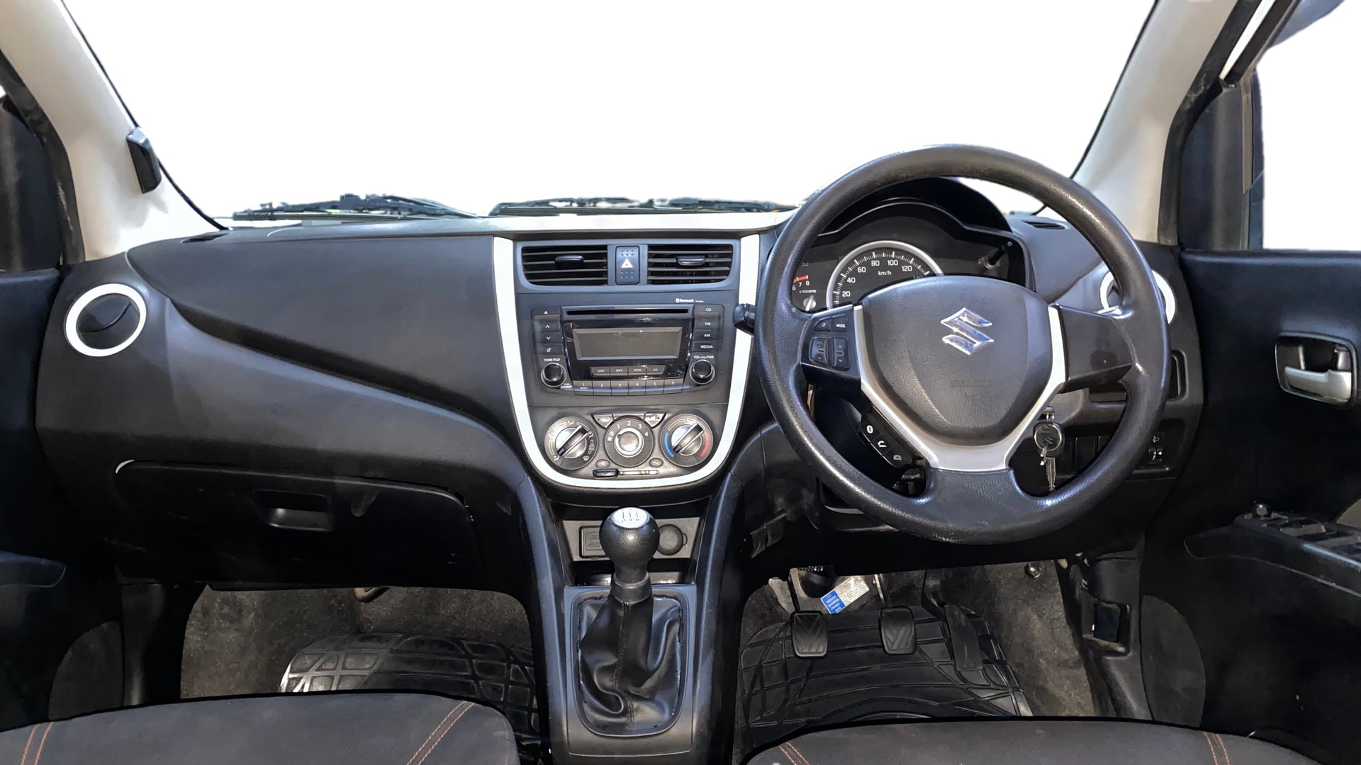 View 2018 Maruti Suzuki 1000 Base Variant Image 29 Used 2018 Maruti Suzuki 1000 Base Variant Image 29