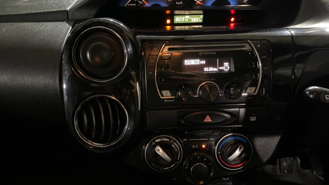 View Toyota Etios Cross Image 17 Used Toyota Etios Cross Image 17