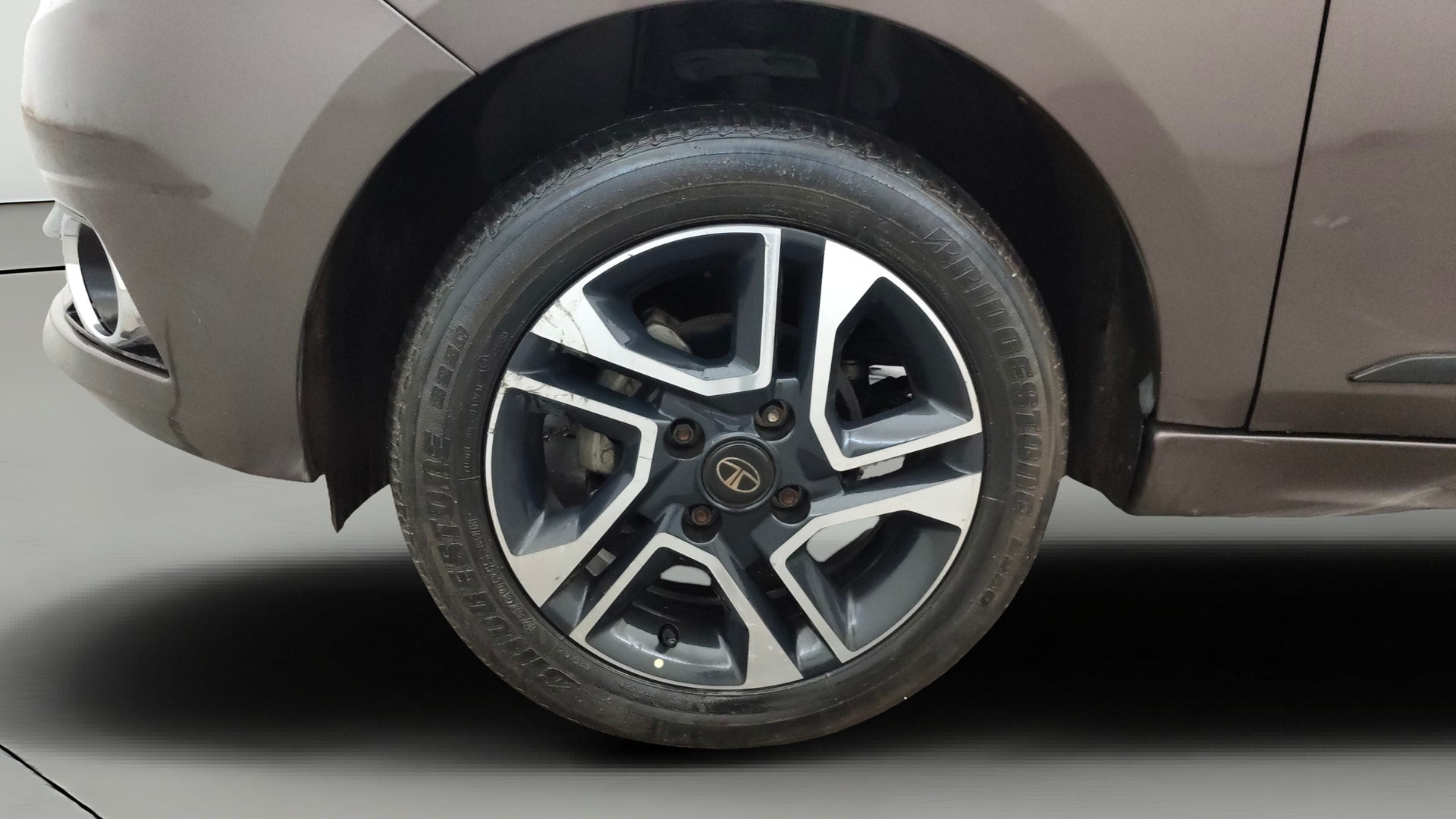 View 2020 Tata Tigor XE Diesel Image 28 Used 2020 Tata Tigor XE Diesel Image 28