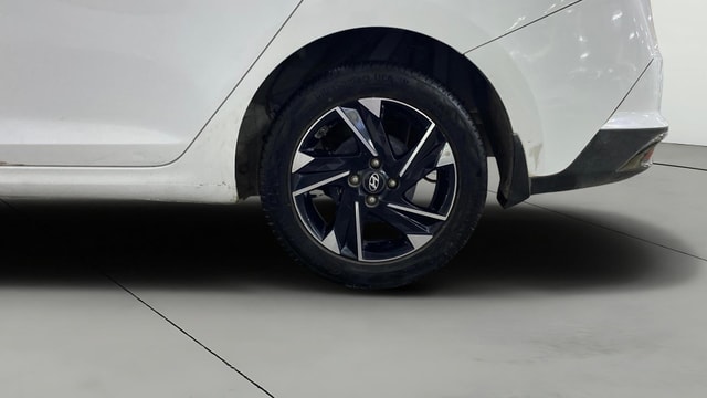 View Hyundai Verna Image 8 Used Hyundai Verna Image 8