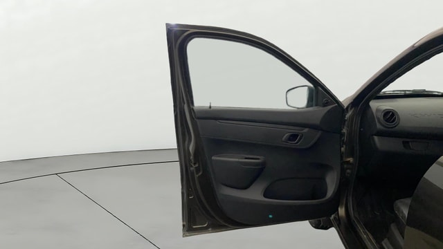 View Renault Kwid Image 31 Used Renault Kwid Image 31