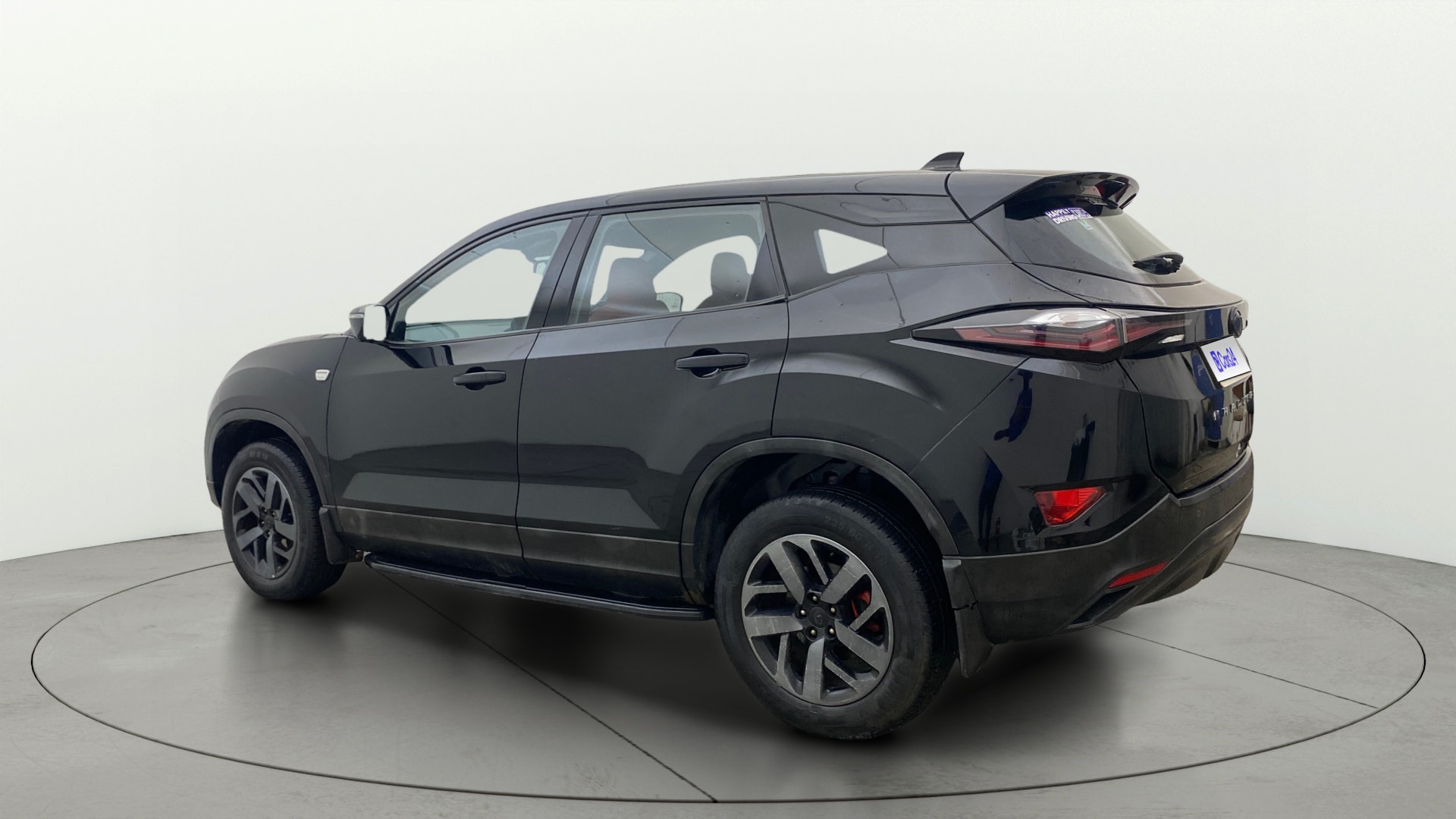 View 2023 Tata Harrier XE Image 2 Used 2023 Tata Harrier XE Image 2