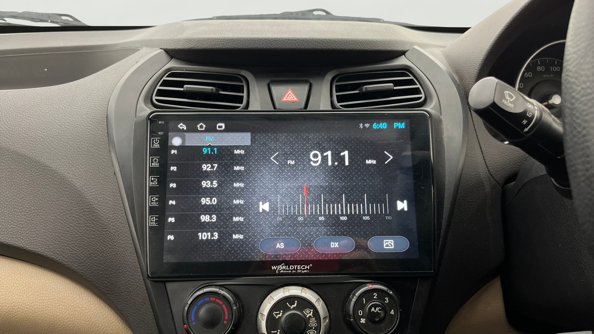 View 2017 Hyundai EON Magna Plus Image 17 Used 2017 Hyundai EON Magna Plus Image 17