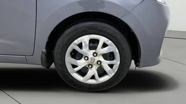 View Hyundai Grand i10 Image 40 Used Hyundai Grand i10 Image 40