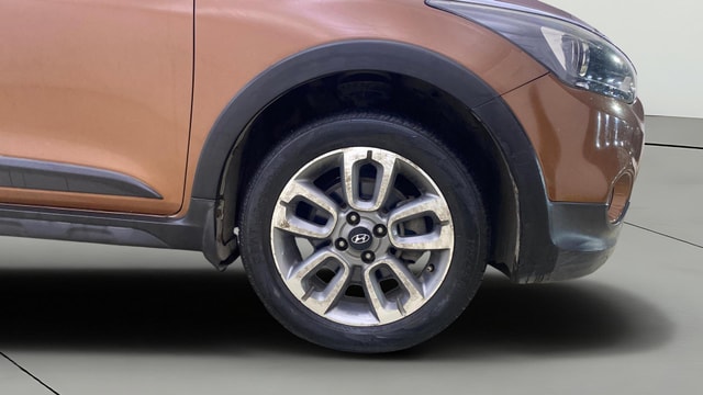 View Hyundai i20 Active Image 41 Used Hyundai i20 Active Image 41