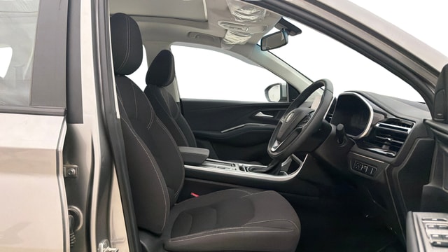View MG Hector Image 28 Used MG Hector Image 28