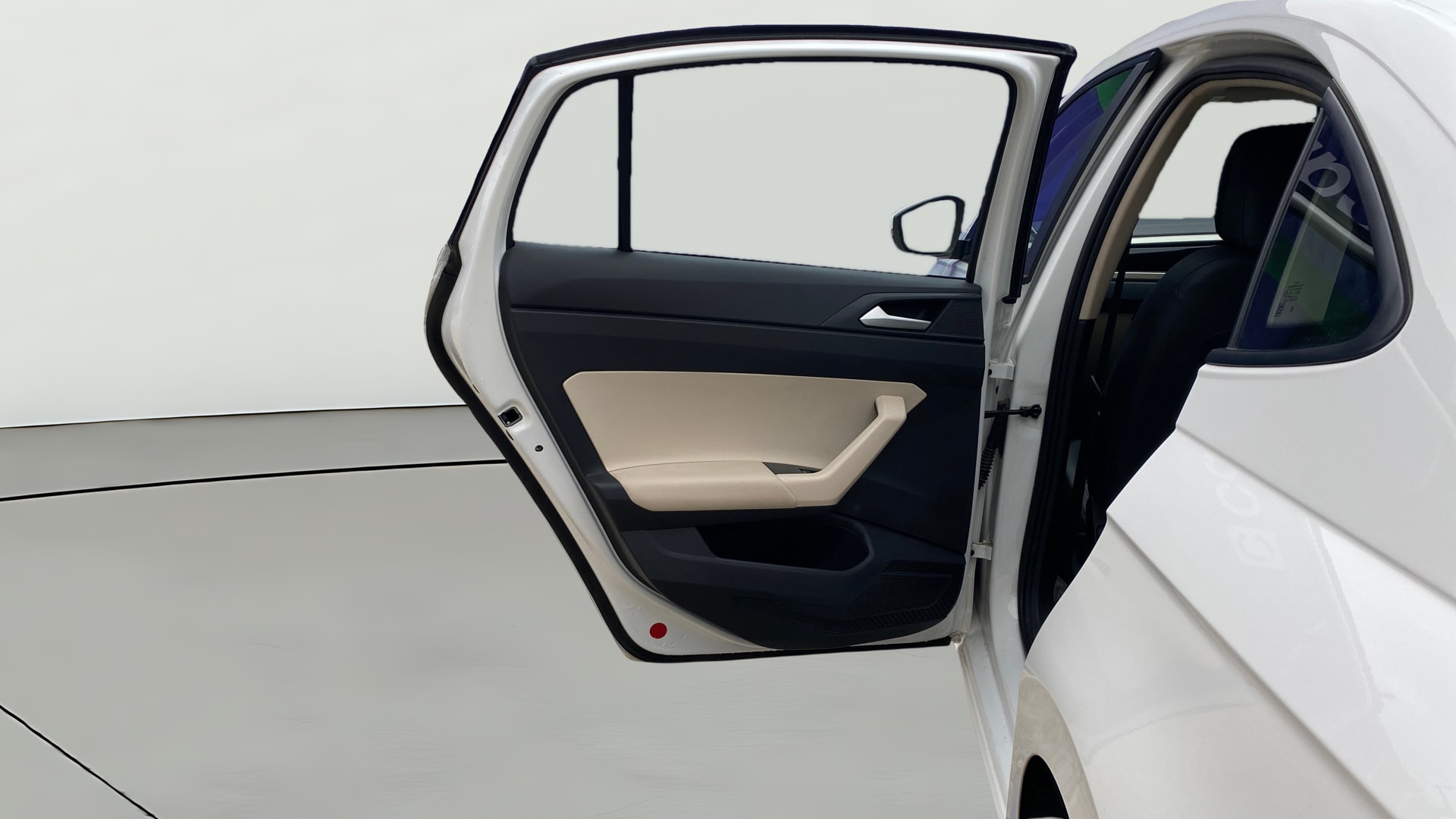 View 2025 Volkswagen Virtus Highline Plus 1.0 TSI MT Image 16 Used 2025 Volkswagen Virtus Highline Plus 1.0 TSI MT Image 16