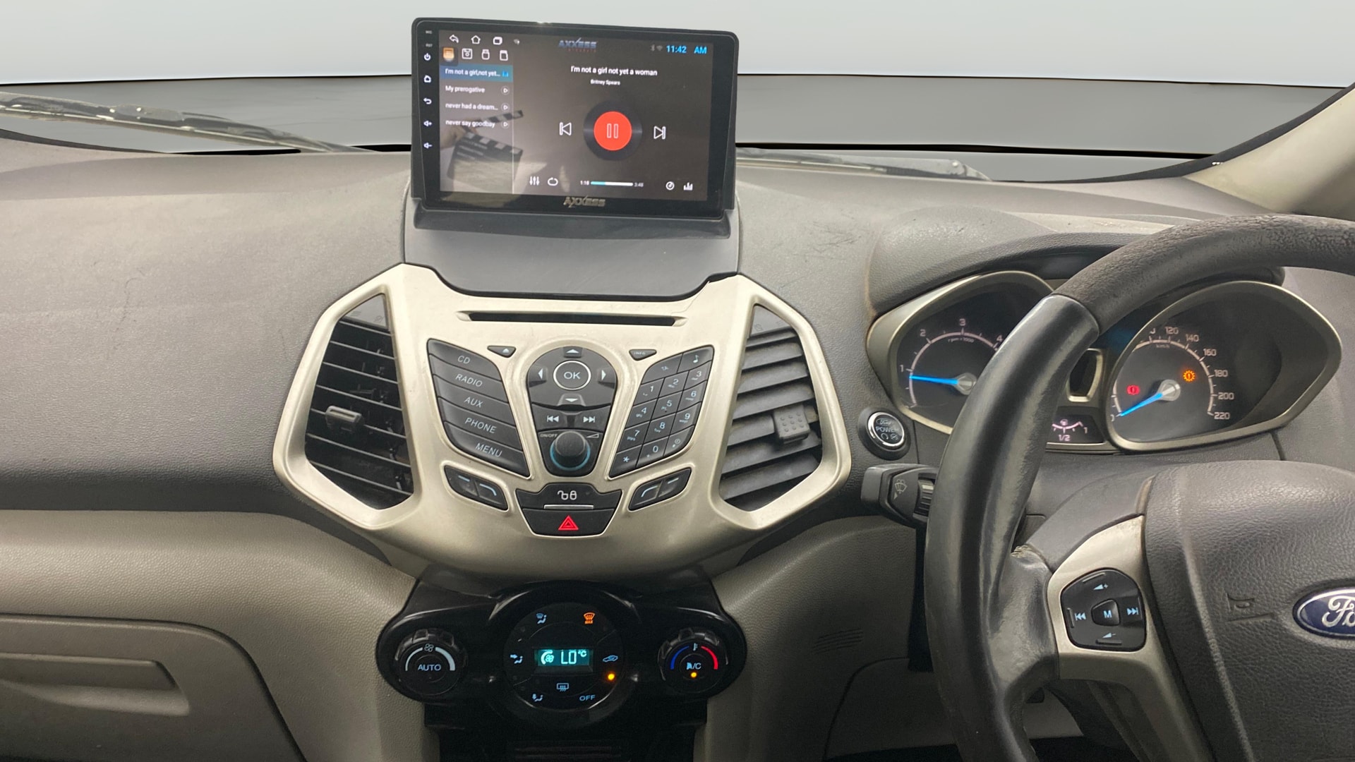 View 2017 Ford EcoSport 1.5 TDCi Diesel Ambiente BS IV Image 32 Used 2017 Ford EcoSport 1.5 TDCi Diesel Ambiente BS IV Image 32