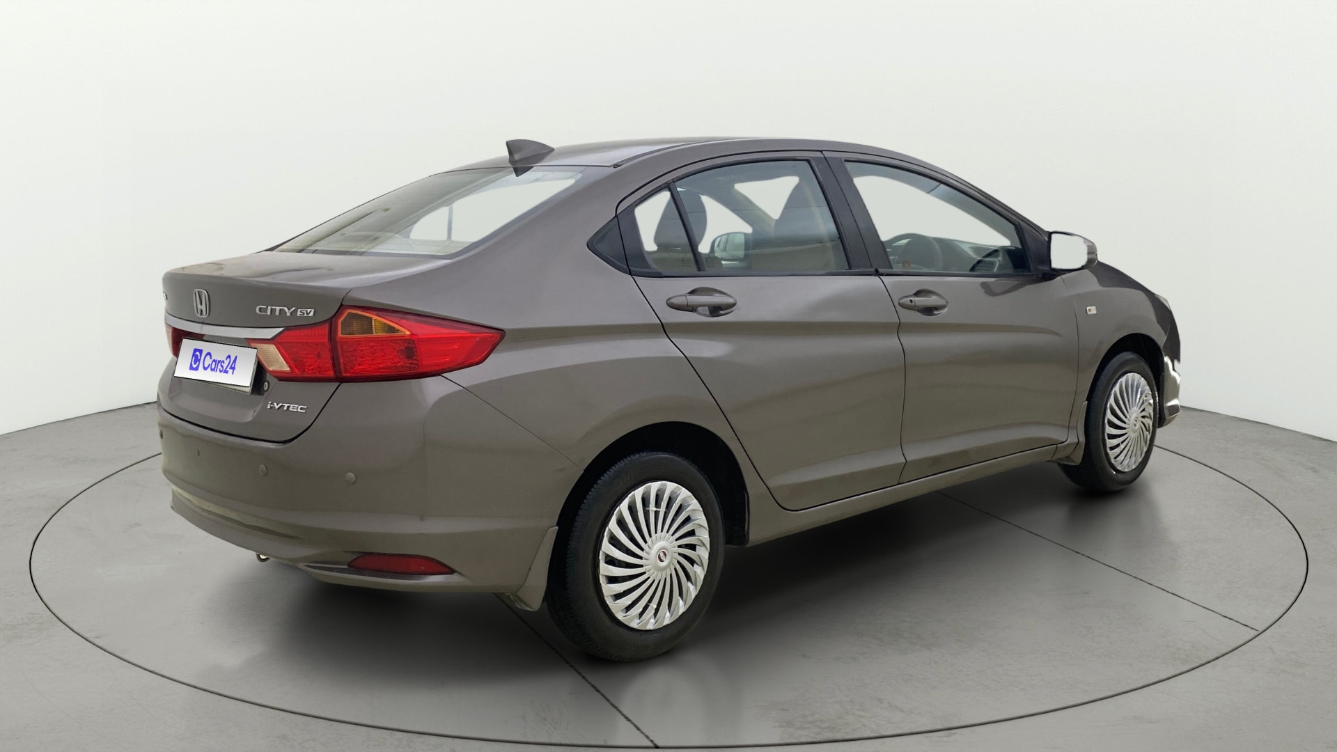 View 2015 Honda City ZX MT Diesel Anniversary Edition Image 42 Used 2015 Honda City ZX MT Diesel Anniversary Edition Image 42